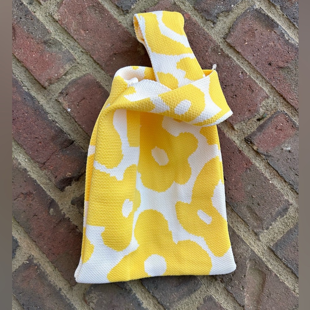 Knit cotton handbag